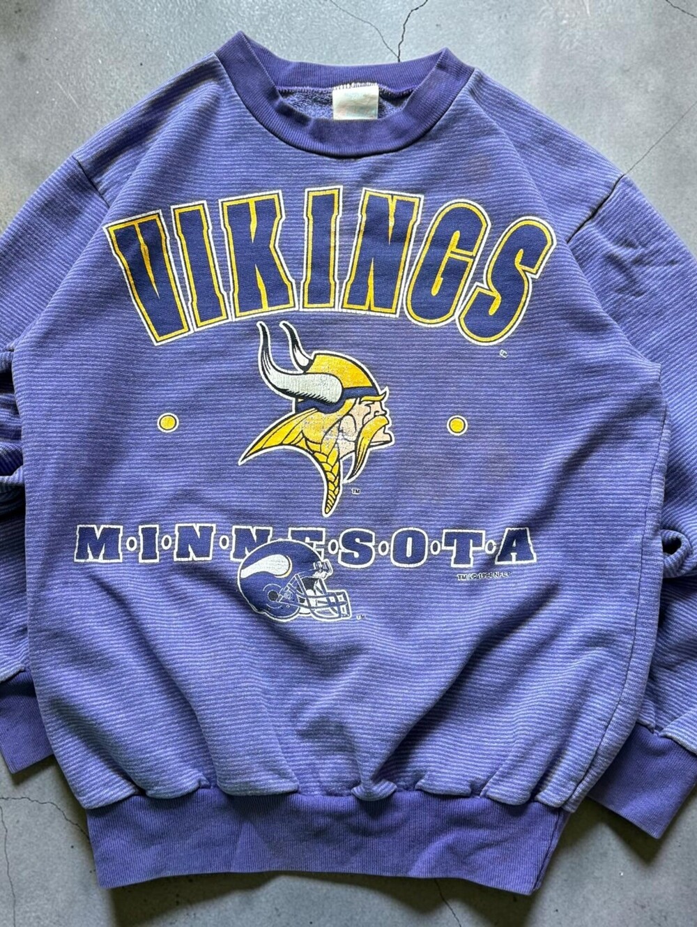 Vintage 90s Minnesota Vikings NFL Crewneck Sweater Youth Medium Sportswear